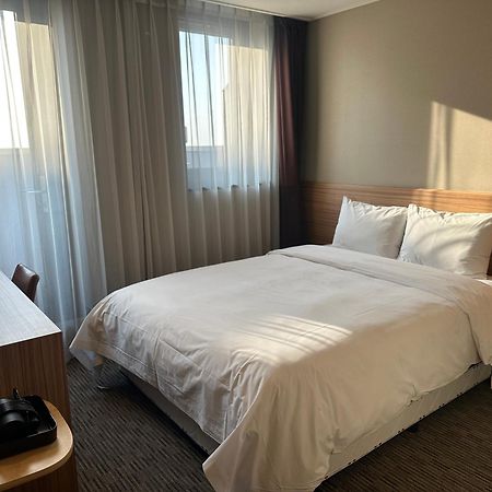 Golden Harbor Hotel Pyeongtaek Luaran gambar